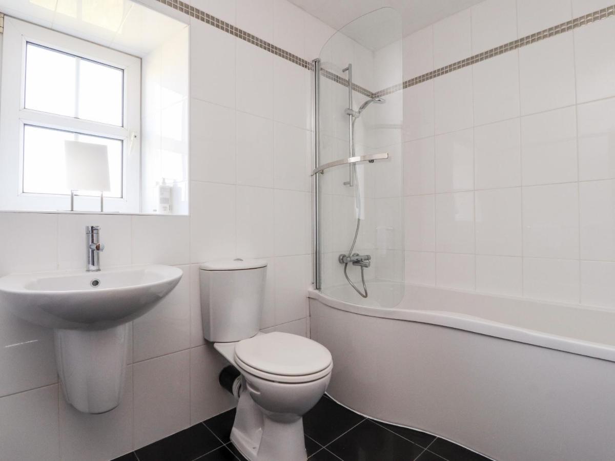 Moss Side Retreat *